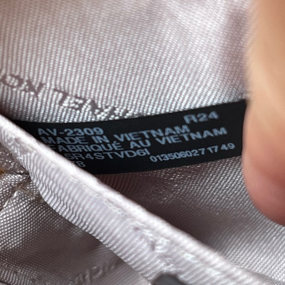 Michael Kors Card Case🎈🎈 - Picture 8 of 9